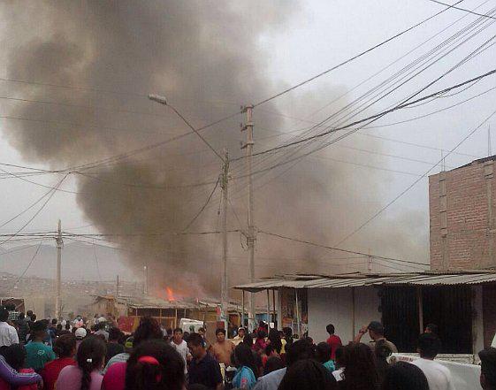 Incendio se registra en asentamiento humano de Villa el Salvador