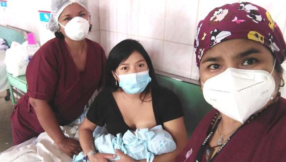 Los niños vinieron al mundo sanitos y sus mamás se recuperan del parto. El primer bebé nació en el hospital Santa Rosa.