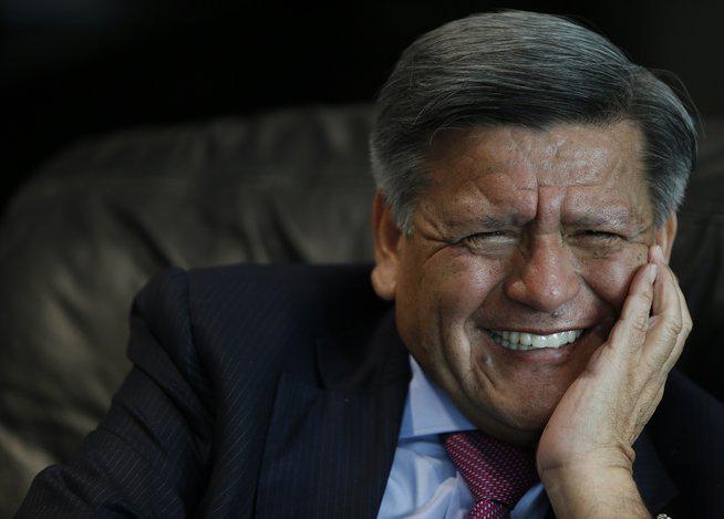 César Acuña: también hallan plagios en su tesis de maestría 