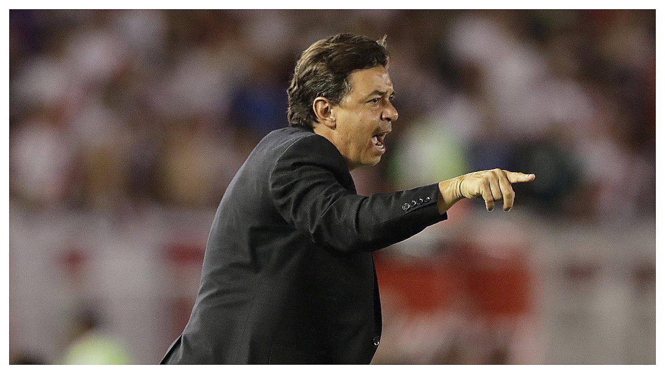 Técnico de River Plate hizo broma sobre reclamo de Boca Juniors al TAS (VIDEO)