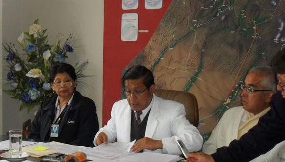 Director emplaza a ocupar los nuevos centros de salud