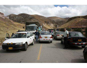 Abuso de transportistas
 por bloquedo de carretera