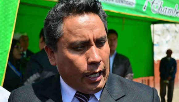 Solicitan vacancia de gobernador Ángel Unchupaico y siete consejeros regionales