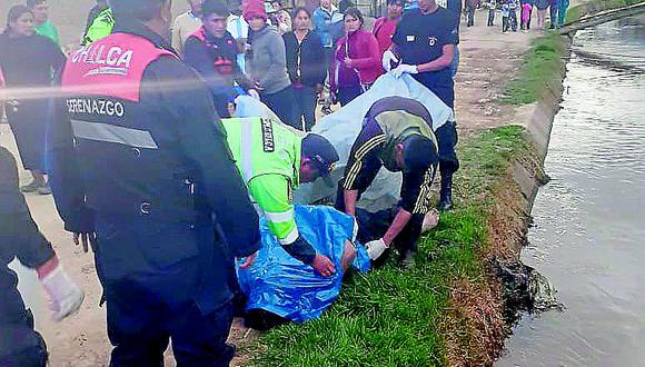 Serenos rescatan cadáver de varón que flotaba en el canal Cimir