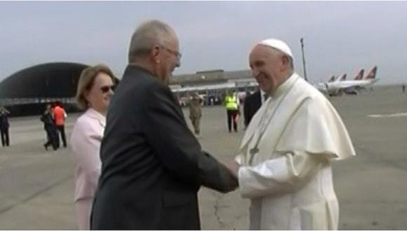Presidente Pedro Pablo Kuczynski dio la bienvenida al Papa Francisco (VIDEO)