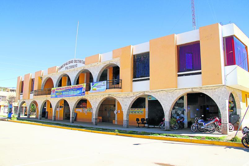 Municipalidad de Pilcomayo gasta más de 2 mil soles en consumo