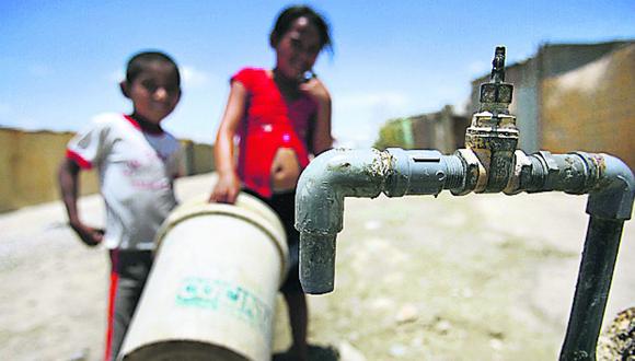 Más de 2 millones de limeños carecen del servicio básico de agua potable y desagüe