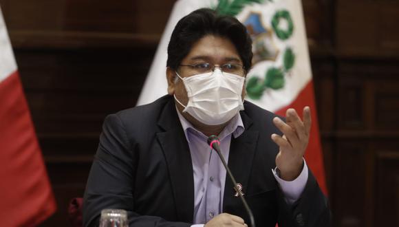 Rennan Espinoza adelantó que no apoyará la moción de vacancia.