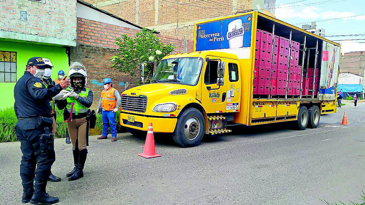​Huancayo: Intervienen camión con 300 cajas de cerveza que eran repartidas a comercios