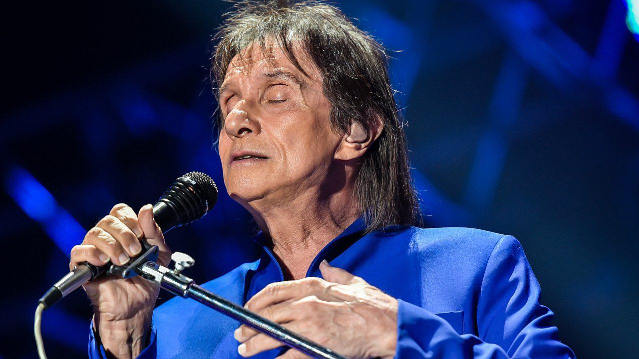 Roberto Carlos, el concierto que hizo suspirar a más de diez mil personas 