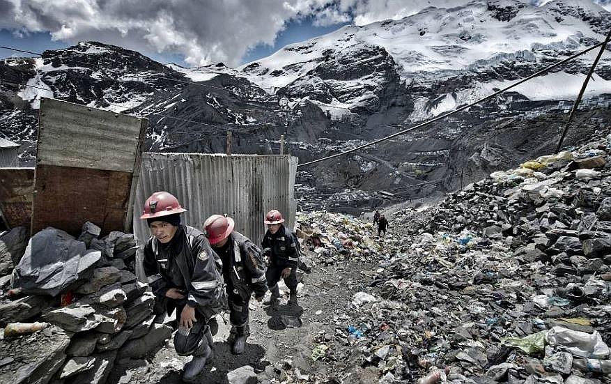 Asesinan a balazos a siete mineros en La Rinconada 
