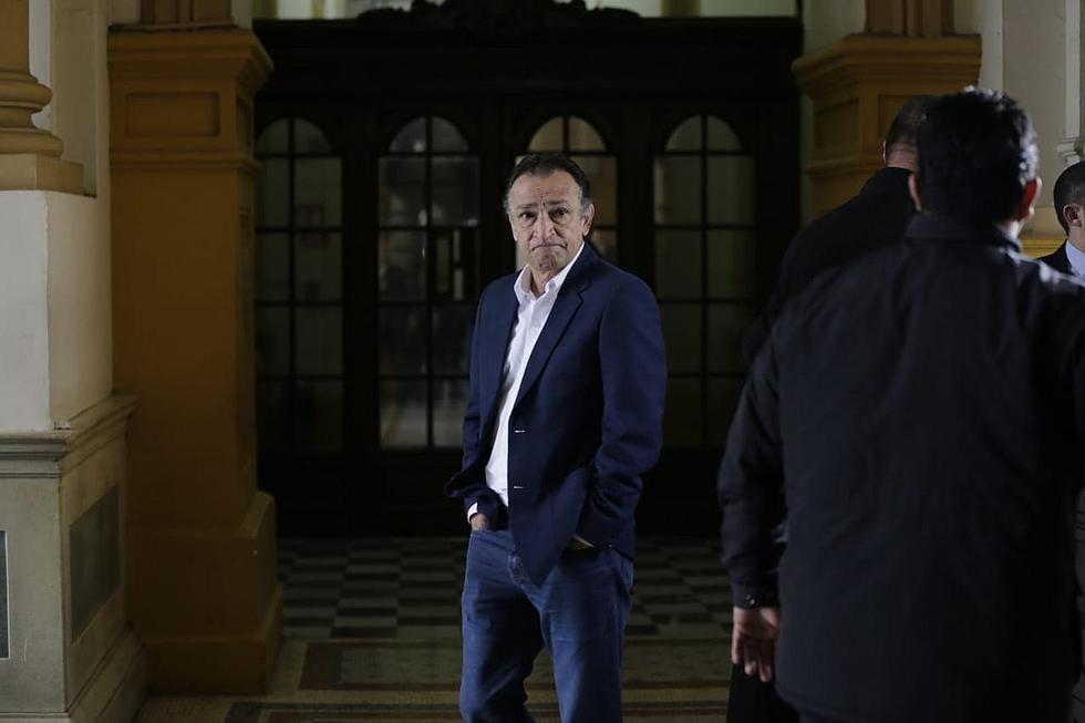 Becerril llegó al Congreso y negó ser integrante de la Comisión Permanente (FOTOS)