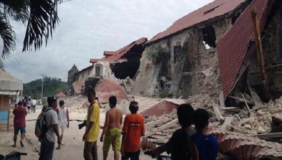 Filipinas: Veinte muertos deja terremoto de 7,2 grados