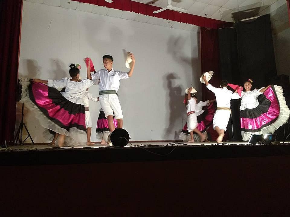 Piura: Inolvidable noche cultural en Chulucanas 