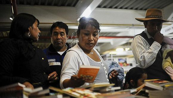 Feria Internacional del Libro de Cusco vendió textos por medio millón de soles
