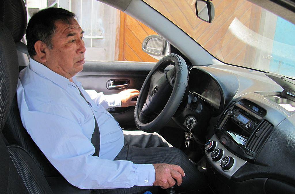 Le roban autopartes  y entrega dinero para poder recuperarlos