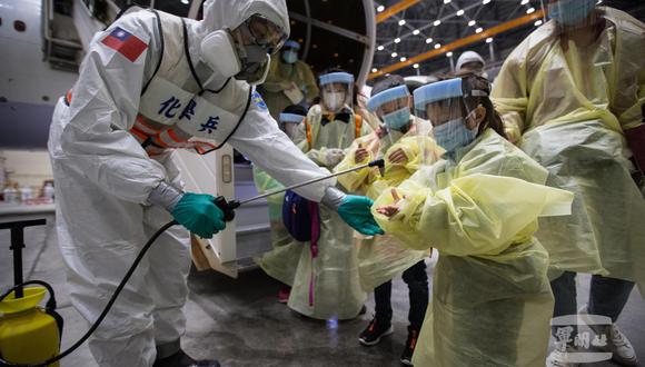 Mientras que en Latinoamérica se tratan de ablandar las medidas de la pandemia pensando en la economía y en Europa se recrudece una segunda ola de contagios, Taiwán ha conseguido frenar la expansión del coronavirus. (Foto: EFE)