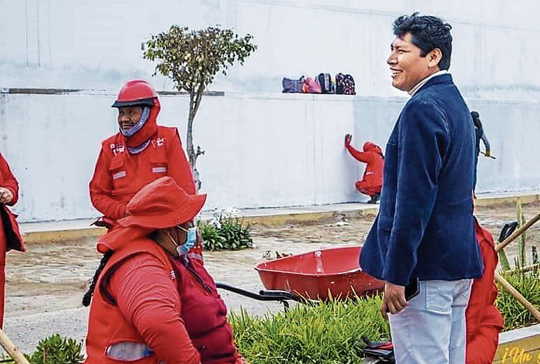 Alcalde Nelson Tito Eguía es cuestionado por la población (Foto: Difusión)