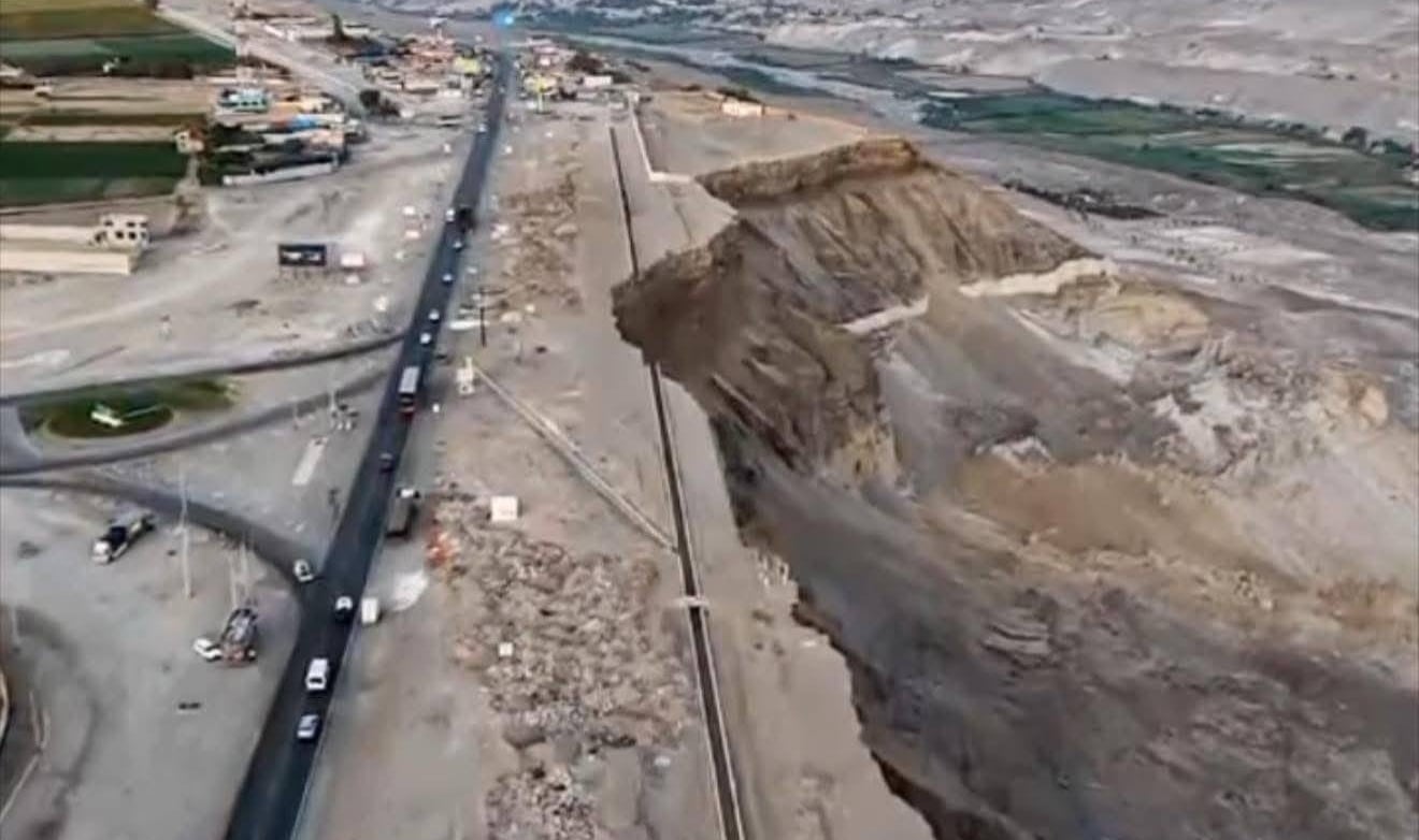 Mesa técnica para asumir medias ante derrumbes que amenazan la Panamericana Sur (Foto: Difusión)