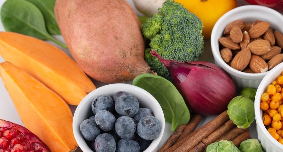 ¡Descubre el Poder de los Superalimentos Peruanos: Quinua, Maca y Kiwicha para una Salud Óptima!