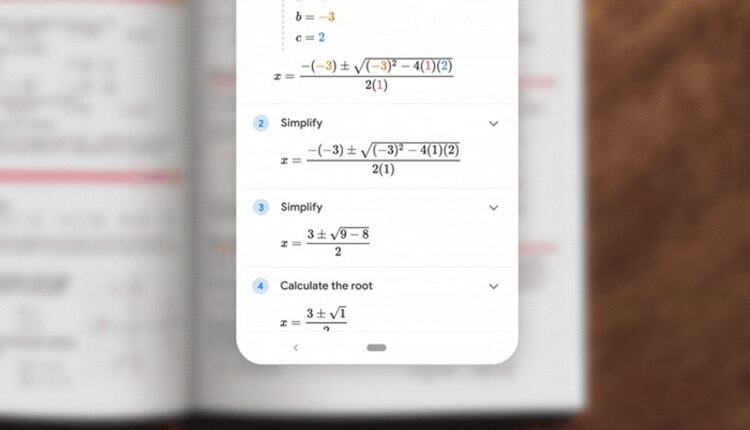 La aplicación ha introducido la opción de utilizar la cámara para ayudar a los estudiantes con sus deberes.