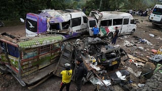 Al menos 19 muertos deja atentado con explosivos en carretera del Cauca, Colombia