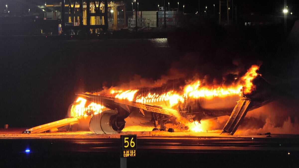 Un avión de Japan Airlines se estrelló contra un avión de la guardia costera en el aeropuerto de Tokio, Japón. Foto: X.