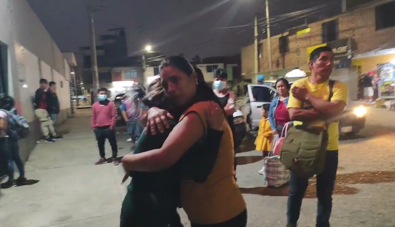 Escolar falleció en el Hospital La Caleta después de varias horas y los familiares denunciaron una presunta negligencia médica. (Foto: Armando Acevedo)