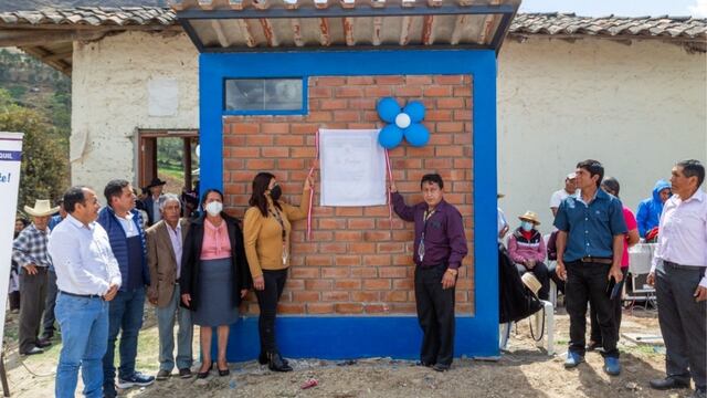 Implementan servicios de agua potable y saneamiento en caseríos de Usquil