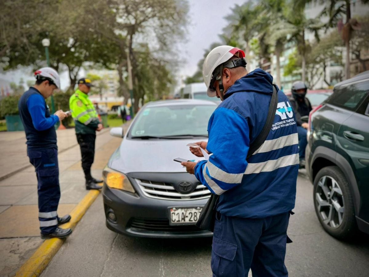 La rebaja estará reservada para infracciones de menor impacto, mientras que faltas relacionadas con seguridad vial, informalidad y documentación quedarán fuera del beneficio. Foto: ATU.