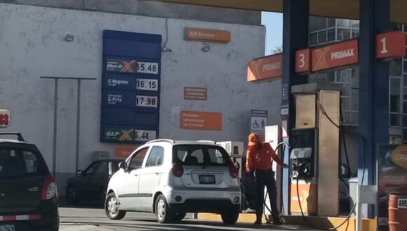 Correo recorrió distritos de Arequipa para consultar los precios de los combustibles. (Foto: Correo)