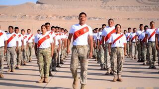 Tacna: Militares envían mensaje de aliento a la selección peruana 