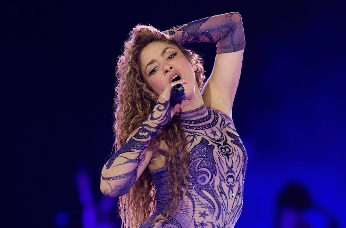 La cantante colombiana fue internada debido a un fuerte cuadro abdominal y no podrá presentarse esta noche en el Estadio Nacional.