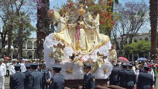 Así se vivió la procesión de la Virgen de la Merced por el Día de las Fuerzas Armadas, en Arequipa (GALERÍA)