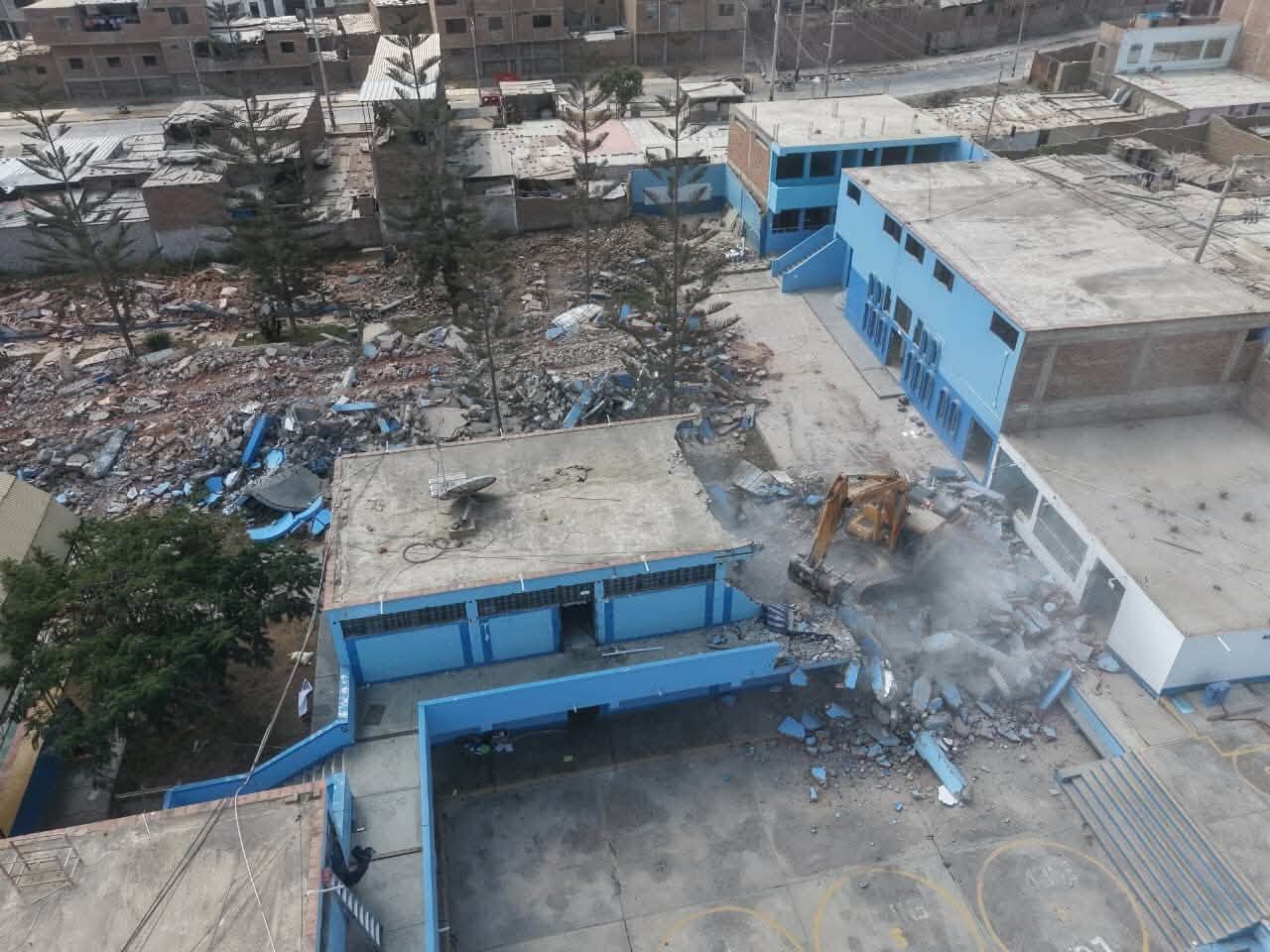 El viernes 10 se iniciaron los trabajos de demolición de la infraestructura.