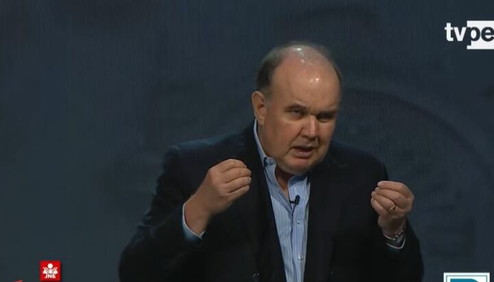 Debate 2026: López Aliaga plantea destinar ahorros del Estado para ampliar Beca 18 . Foto: TV Perú.