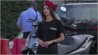 Mujeres policías son obligadas a vestir short para "impulsar el turismo" en pueblo del Líbano