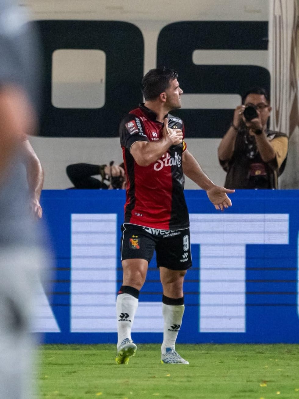 Bernardo Cuesta, del FBC Melgar, que empató 2-2 ante Universitario de Deportes, por la fecha 11 del Torneo Clausura de la Liga 1. Foto: Paloma del Solar/ GEC.