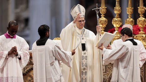 Papa León XIV durante mensaje por Año Nuevo 2026: “El mundo no se salva afilando espadas”