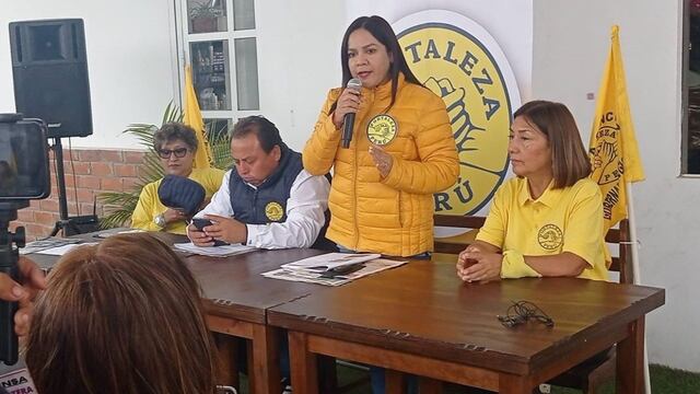 Mónica Sánchez, candidata al Gobierno Regional de La Libertad, es notificada por presunta omisión de información 