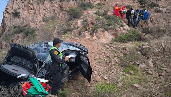 Accidente de tránsito se produjo en el km 41 de la carretera Binacional, en la ruta Puno a Tacna