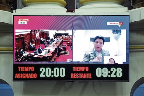 Blindaje: Izquierda congresal salva a tres de los golpistas