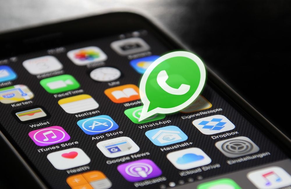 La nueva función permitirá contactar a otras personas mediante un identificador único en lugar del número de teléfono. Especialistas recomiendan mantenerse alerta ante posibles intentos de phishing y suplantación de identidad.