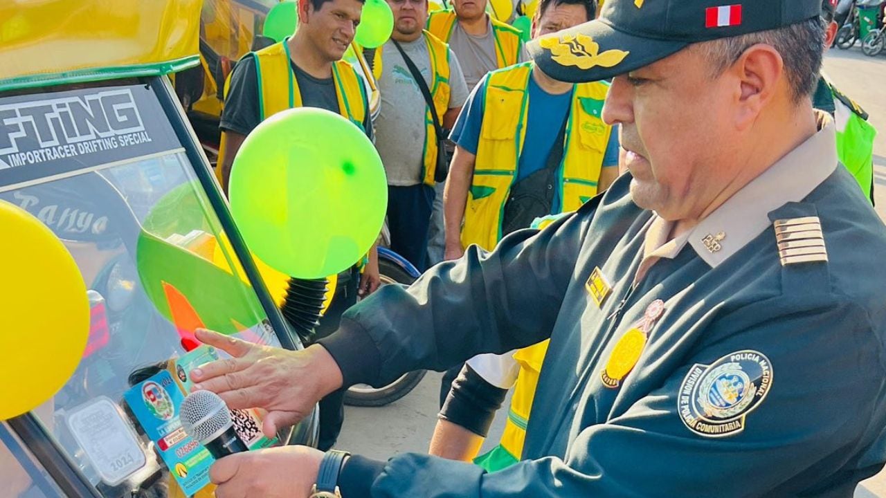 Buscan darle seguridad a los pasajeros que abordan los vehículos menores.