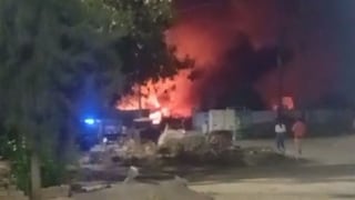 Trujillo: Incendio en taller mecánico generó alarma (VIDEO)