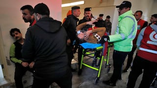 Estampida humana deja un muerto y decenas de heridos frente a un estadio en Irak