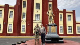 Colegio Militar Leoncio Prado rinde emotivo homenaje a Mario Vargas Llosa tras su fallecimiento