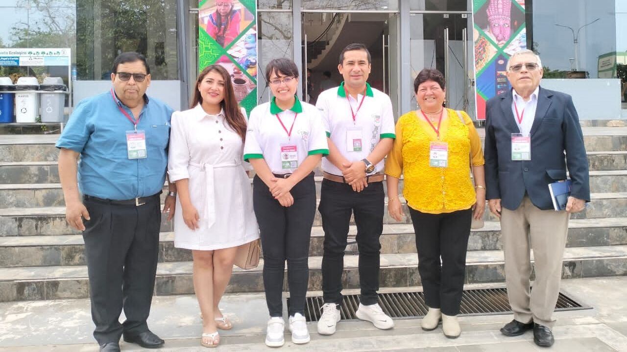 Evento al que asistieron terminó ayer, pero retornarán a Trujillo el domingo. La Región les compró los pasajes.