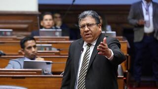 Congresista Flores Ancachi insulta a periodista al ser cuestionado por caso ‘Los Niños’