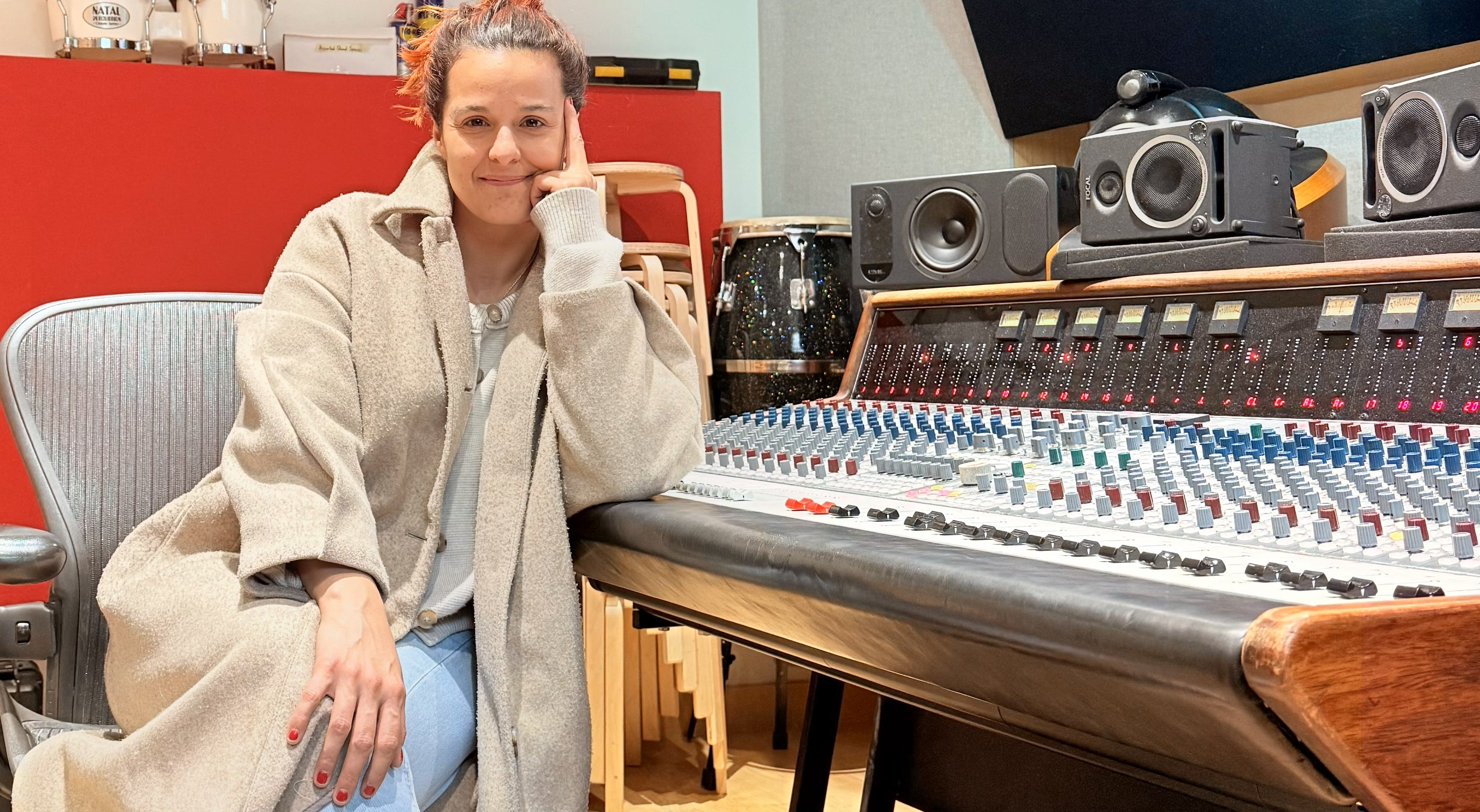 "NN" es el tema que lanza en esta temporada la cantante y compositora Bettine Solf.